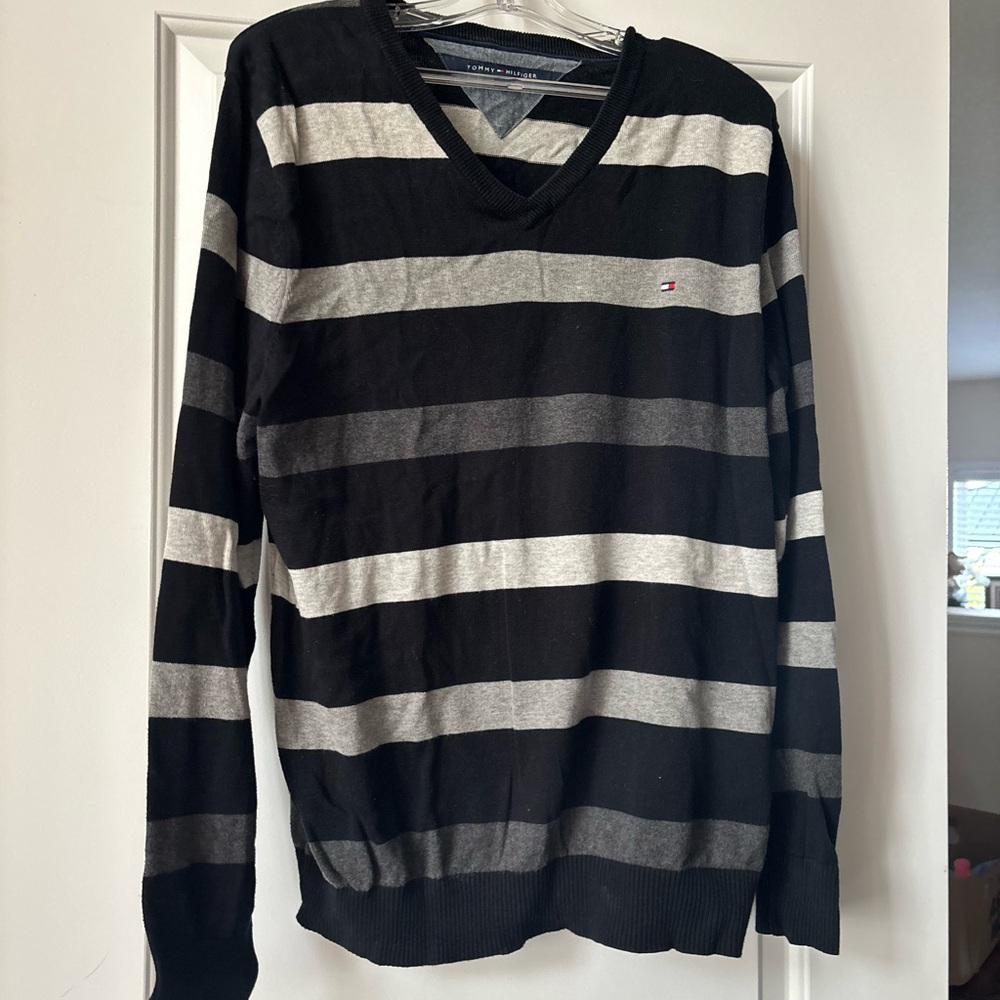 Tommy Hilfiger Black and Gray V-Neck Sweater